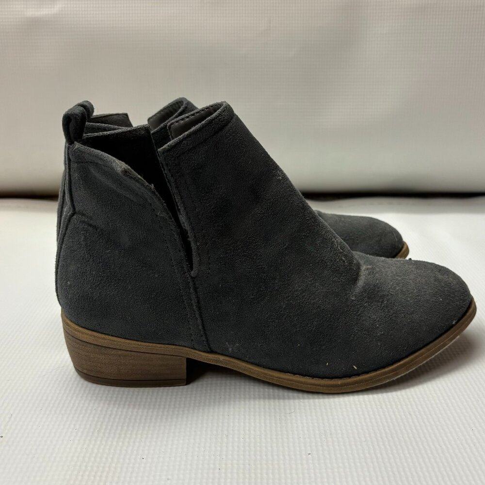 JGoods Blue Suede Booties